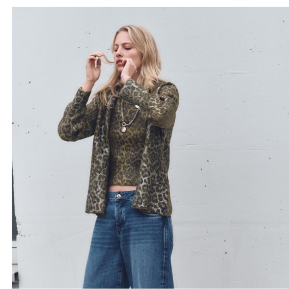 Zara Animal / Leopard Print Knit Foil Green Jacket